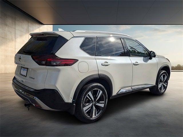 2021 Nissan Rogue Platinum FWD
