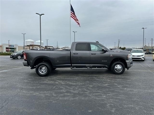 2022 RAM 3500 Big Horn Crew Cab 4x4 8 Box