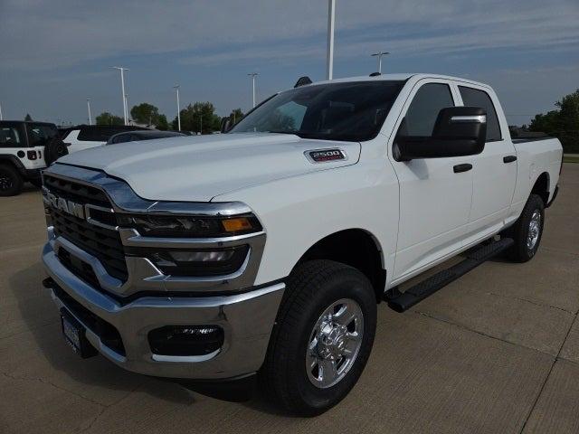 2025 RAM Ram 2500 RAM 2500 TRADESMAN CREW CAB 4X4 64 BOX