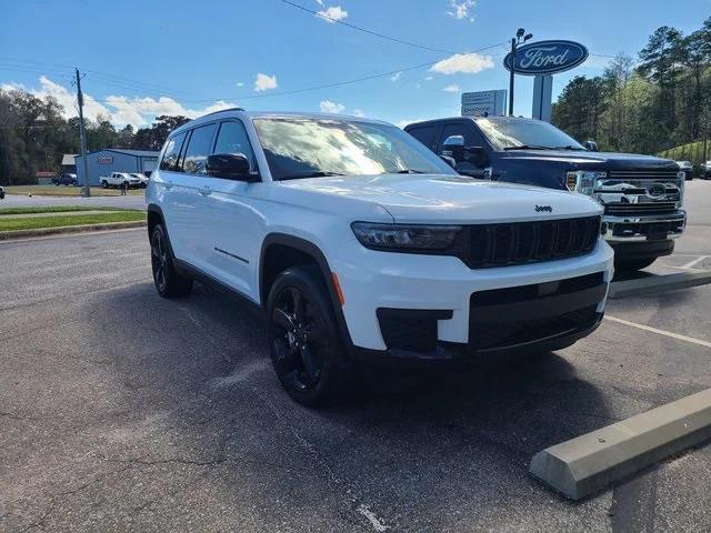 2023 Jeep Grand Cherokee L Altitude 4x4