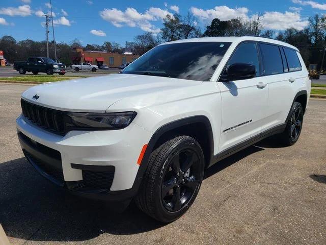 2023 Jeep Grand Cherokee L Altitude 4x4