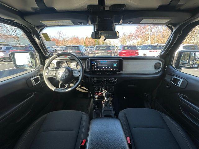 2024 Jeep Wrangler 4-Door Willys 4x4