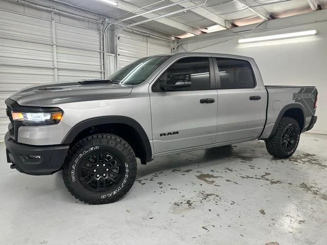 2025 RAM Ram 1500 RAM 1500 REBEL CREW CAB 4X4 57 BOX
