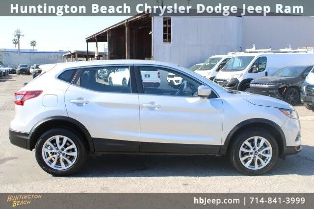 2021 Nissan Rogue Sport S FWD Xtronic CVT