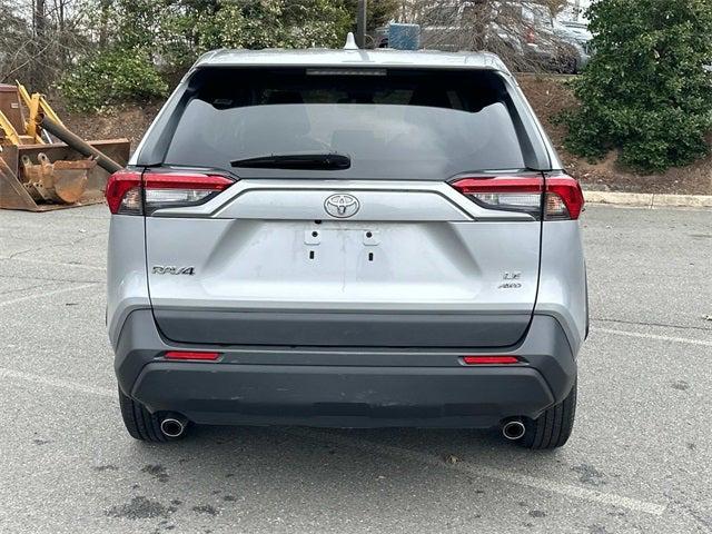 2022 Toyota RAV4 LE