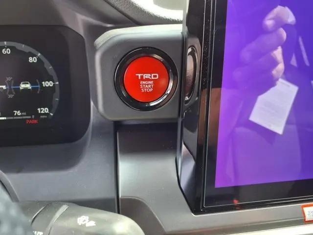2025 Toyota Tacoma TRD Off Road