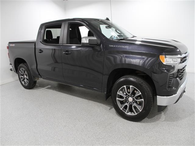 2023 Chevrolet Silverado 1500 4WD Crew Cab Short Bed LT with 2FL