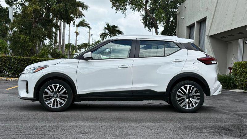 2024 Nissan Kicks SV Xtronic CVT
