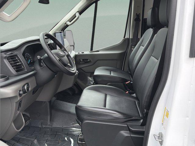 2025 Ford E-Transit-350 Cargo T-350 148" Med Rf 9500 GVWR RWD