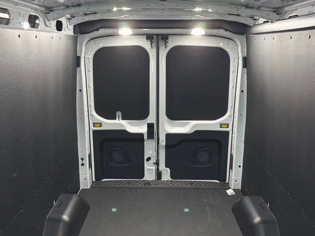2025 Ford E-Transit-350 Cargo T-350 148" Med Rf 9500 GVWR RWD