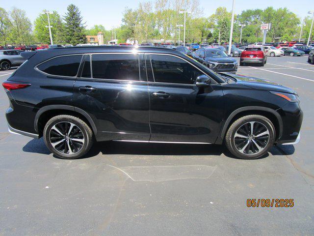 2021 Toyota Highlander XSE