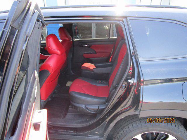 2021 Toyota Highlander XSE