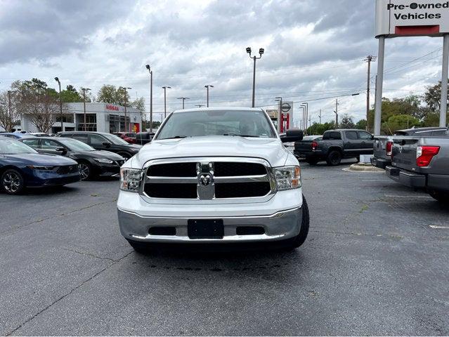 2022 RAM 1500 Classic SLT Crew Cab 4x2 57 Box