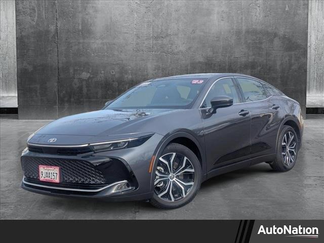 2023 Toyota Crown XLE