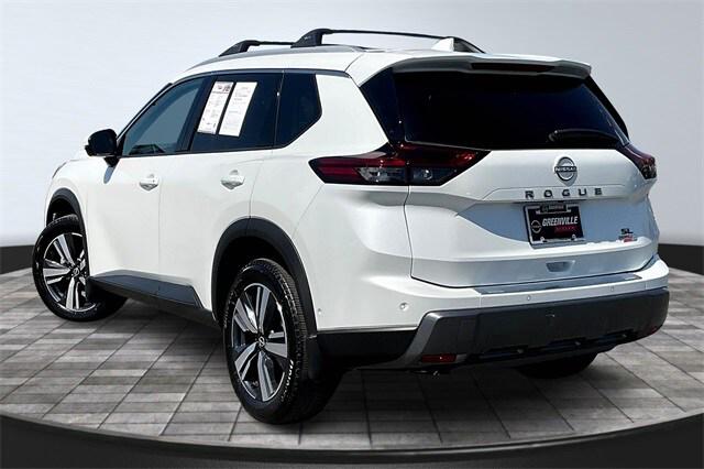 2024 Nissan Rogue SL FWD
