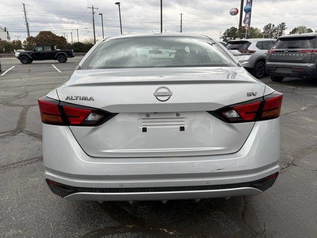 2023 Nissan Altima SV FWD