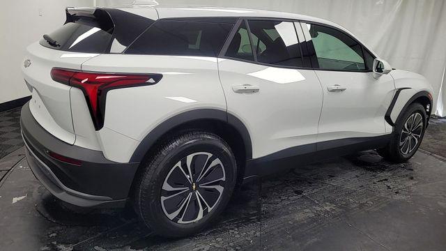 2025 Chevrolet V Blazer RWD LT
