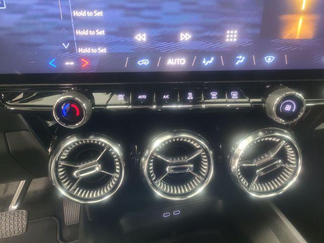 2025 Chevrolet V Blazer RWD LT