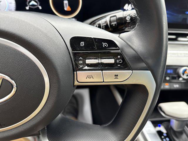 2022 Hyundai Elantra Hybrid Limited