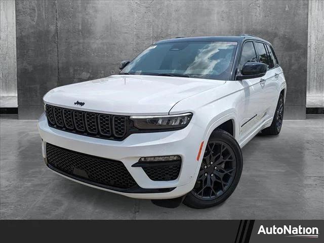 2025 Jeep Grand Cherokee GRAND CHEROKEE SUMMIT RESERVE 4X4