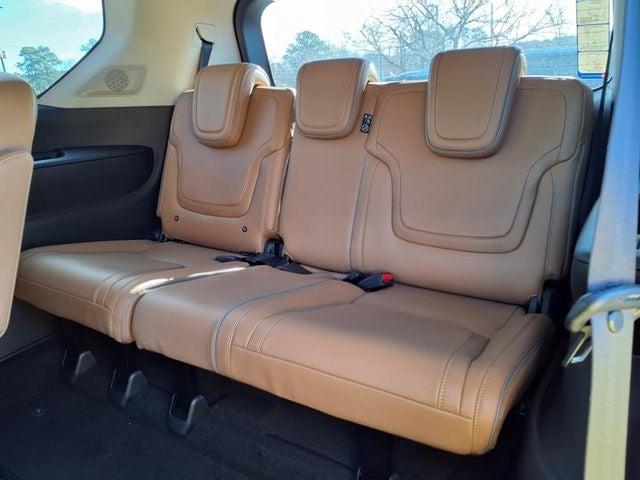 2025 INFINITI QX80 LUXE AWD