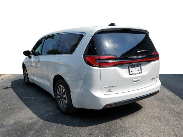 2025 Chrysler Pacifica Hybrid PACIFICA PLUG-IN HYBRID SELECT