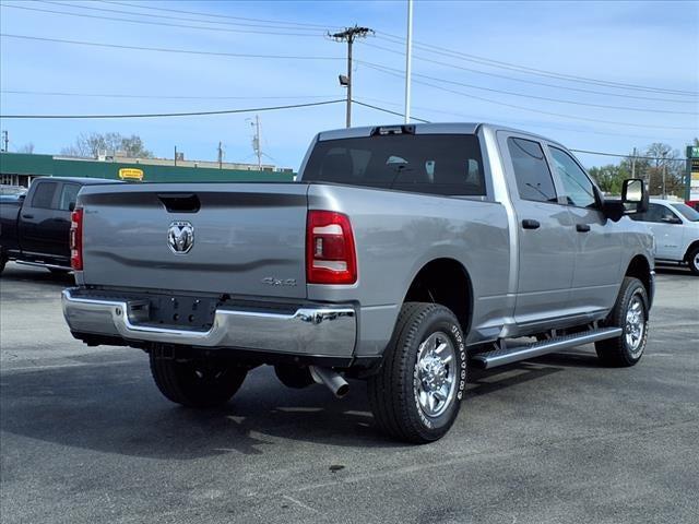 2024 RAM 3500 Tradesman Crew Cab 4x4 64 Box