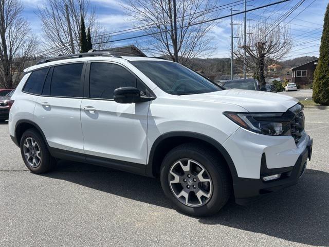 2023 Honda Passport AWD TrailSport