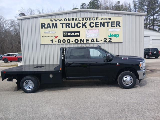 2024 RAM Ram 3500 Chassis Cab RAM 3500 TRADESMAN CREW CAB CHASSIS 4X4 60 CA