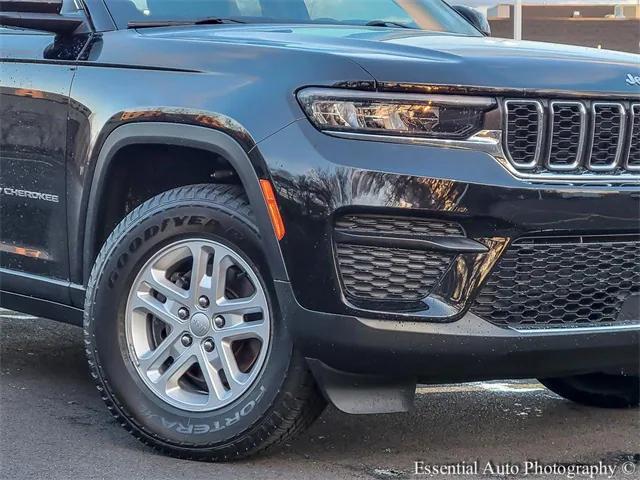 2022 Jeep Grand Cherokee Laredo 4x4