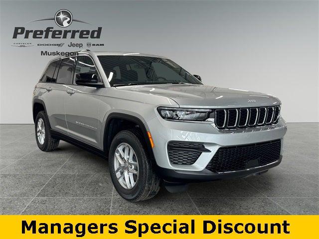 2025 Jeep Grand Cherokee GRAND CHEROKEE LAREDO X 4X4 2025 Jeep Grand Cherokee GRAND CHEROKEE LAREDO X 4X4