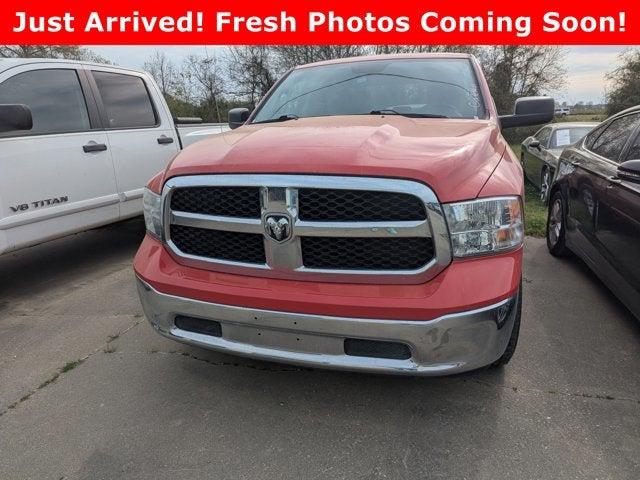 2022 RAM 1500 Classic SLT Crew Cab 4x2 57 Box
