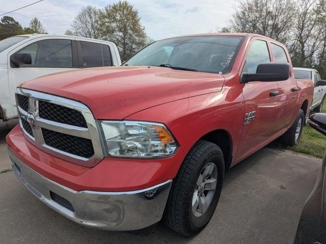 2022 RAM 1500 Classic SLT Crew Cab 4x2 57 Box