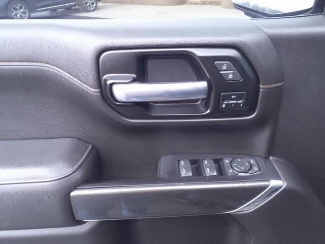2021 GMC Sierra 1500 4WD Crew Cab Short Box AT4