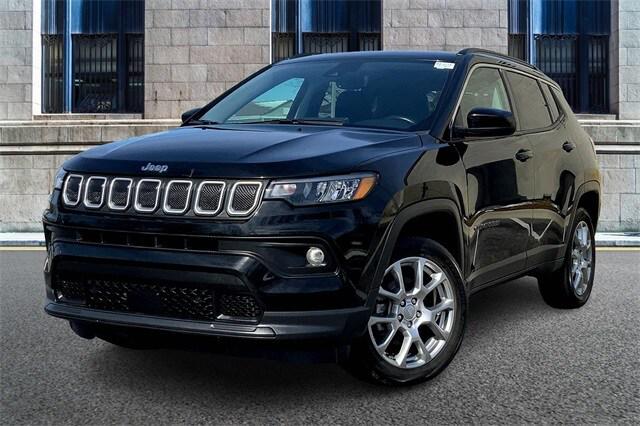 2022 Jeep Compass Latitude Lux 4x4
