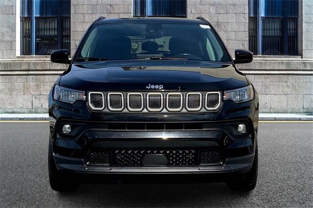 2022 Jeep Compass Latitude Lux 4x4