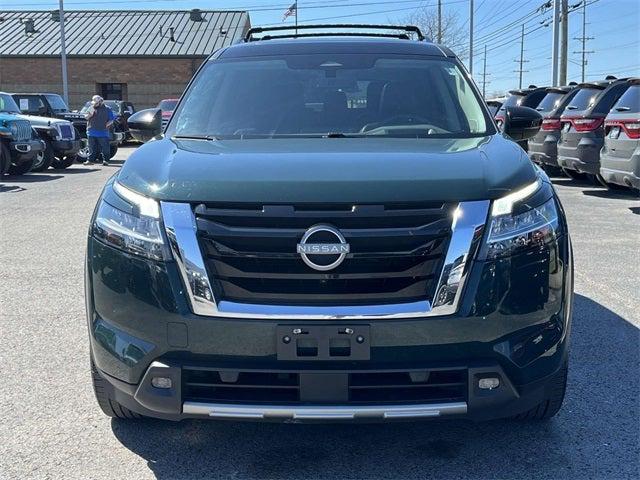 2023 Nissan Pathfinder Platinum 4WD