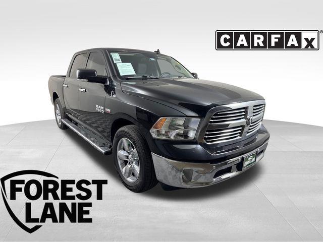 2017 RAM 1500 Lone Star Crew Cab 4x2 57 Box