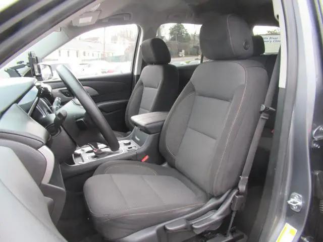 2020 Chevrolet Traverse FWD LS
