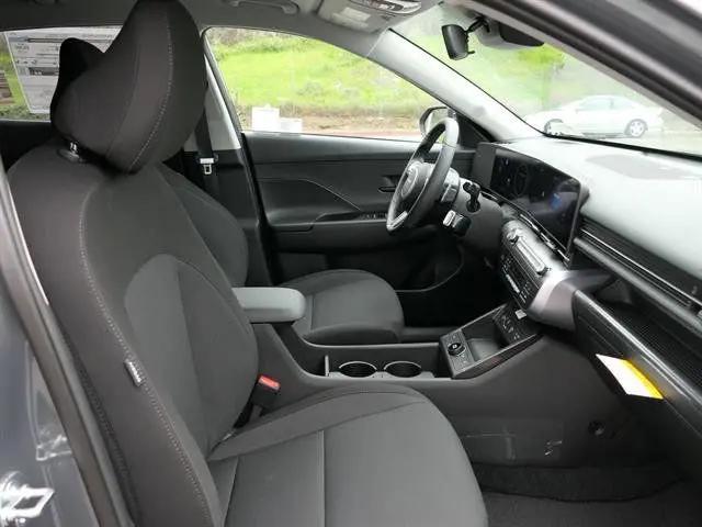 2025 Hyundai Kona EV SEL