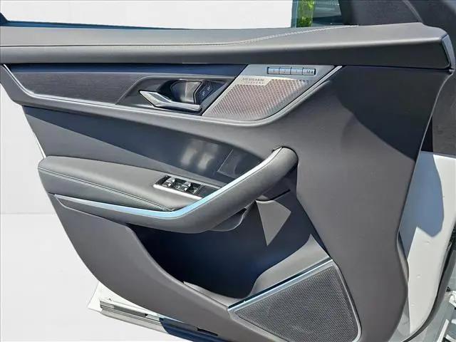 2026 Jaguar F-PACE R-Dynamic S P250 AWD Automatic