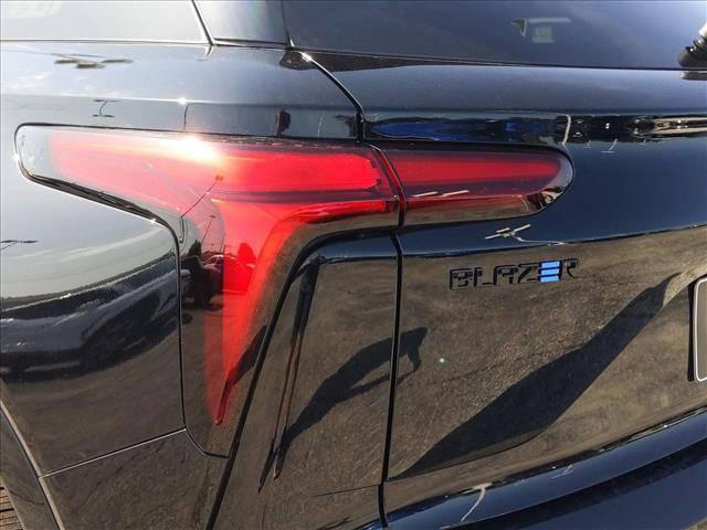 2025 Chevrolet V Blazer RS RWD