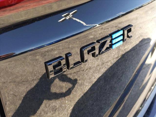 2025 Chevrolet V Blazer RS RWD