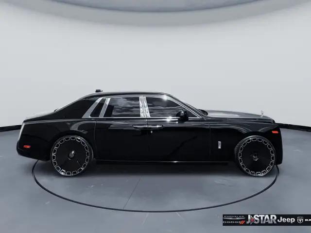 2022 Rolls-Royce Phantom Standard