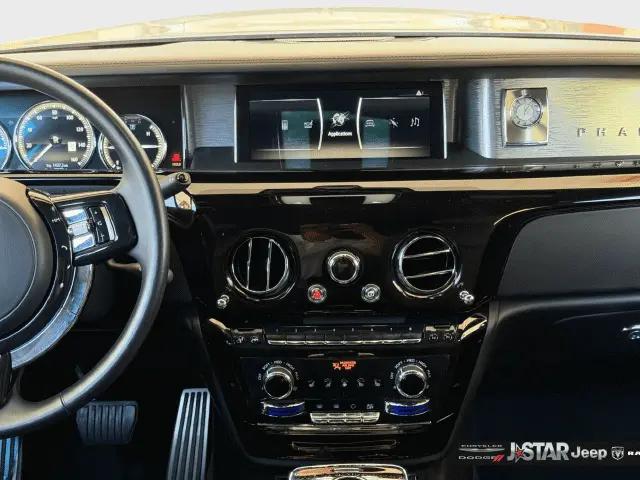 2022 Rolls-Royce Phantom Standard