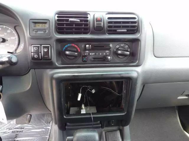 2001 Isuzu Rodeo S 3.2L V6