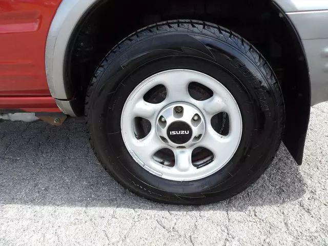2001 Isuzu Rodeo S 3.2L V6