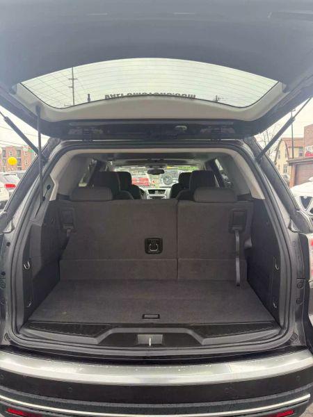 2014 GMC Acadia SLE-2
