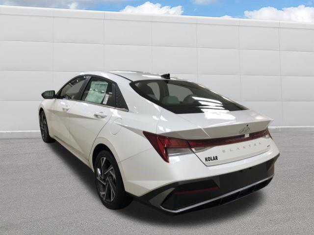 2025 Hyundai Elantra Hybrid Limited