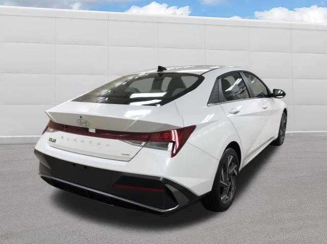 2025 Hyundai Elantra Hybrid Limited